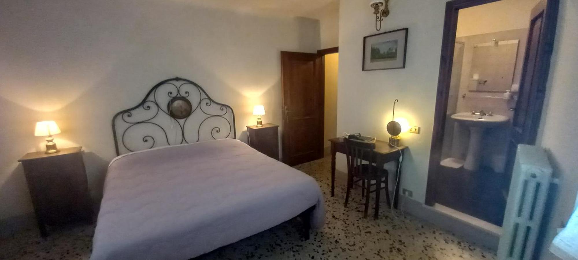 Albergo Del Ponte Сан Пиеро ин Баньо Екстериор снимка
