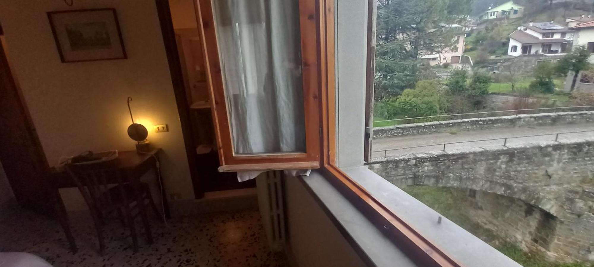 Albergo Del Ponte Сан Пиеро ин Баньо Екстериор снимка