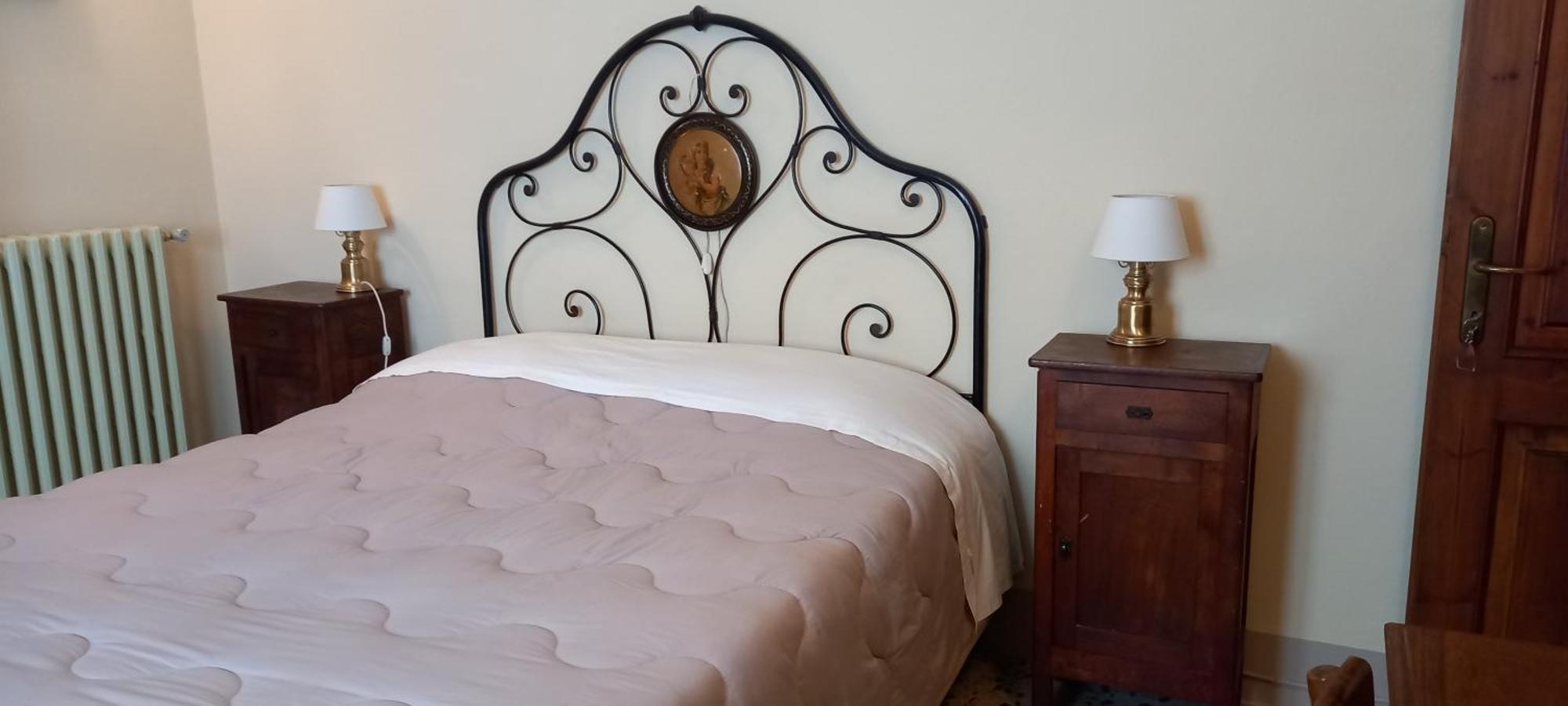 Albergo Del Ponte Сан Пиеро ин Баньо Екстериор снимка