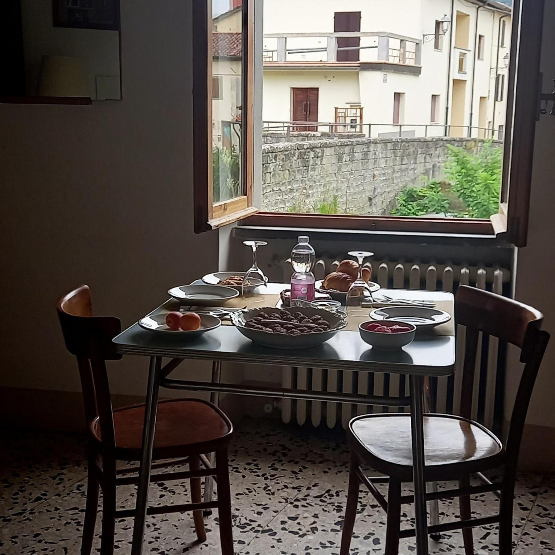 Albergo Del Ponte Сан Пиеро ин Баньо Екстериор снимка